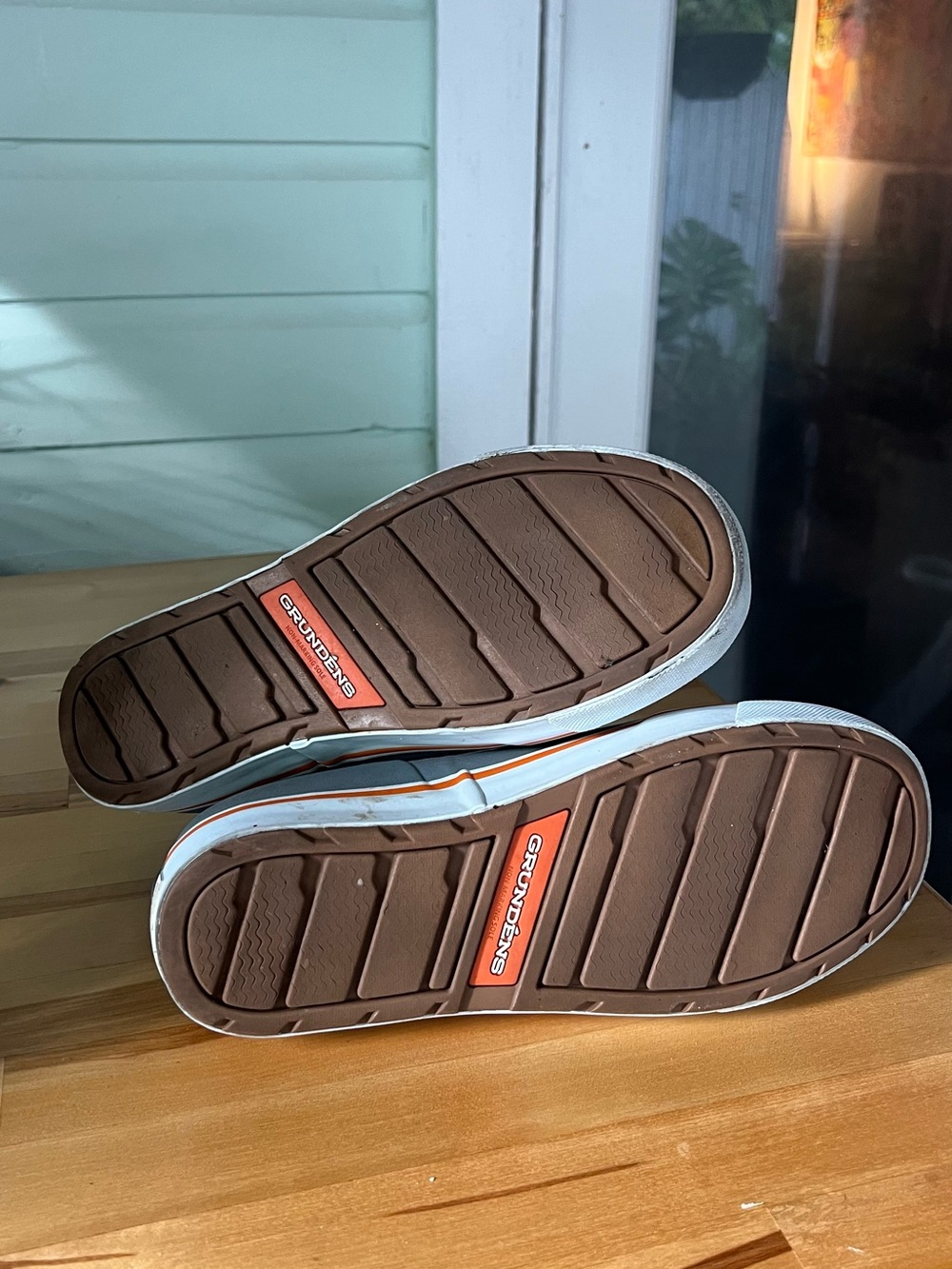Men's Grundens Waterproof Slip-On Deck Boots with Orange Trim sz 10 - Picture 3 of 6